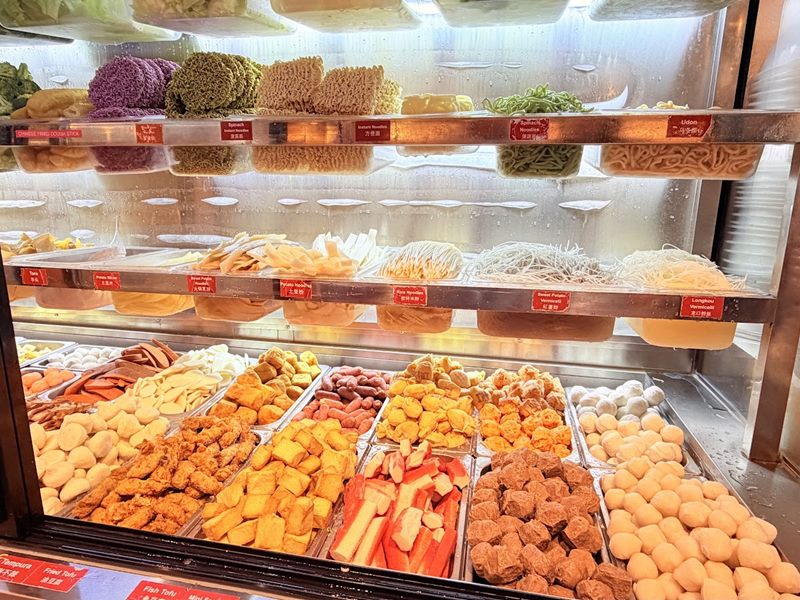 YGF MalaTang Southcenter YANGGUOFU interior